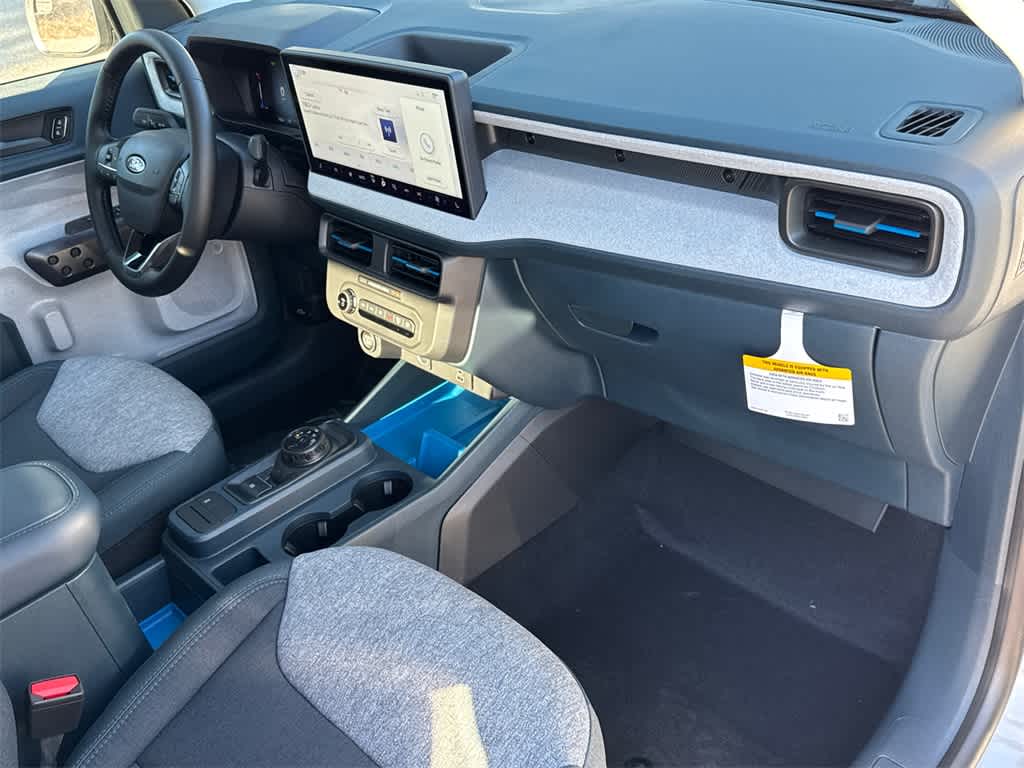 Thumbnail: 2025 Ford Maverick - 13