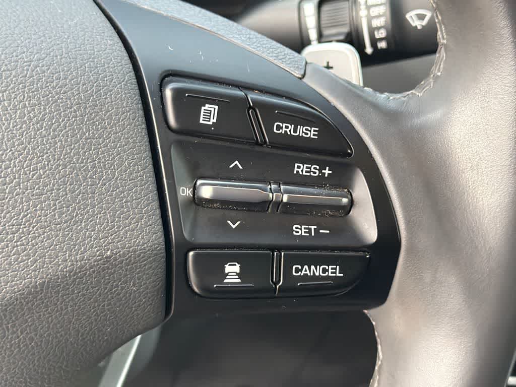 Thumbnail: 2019 Hyundai Ioniq - 23