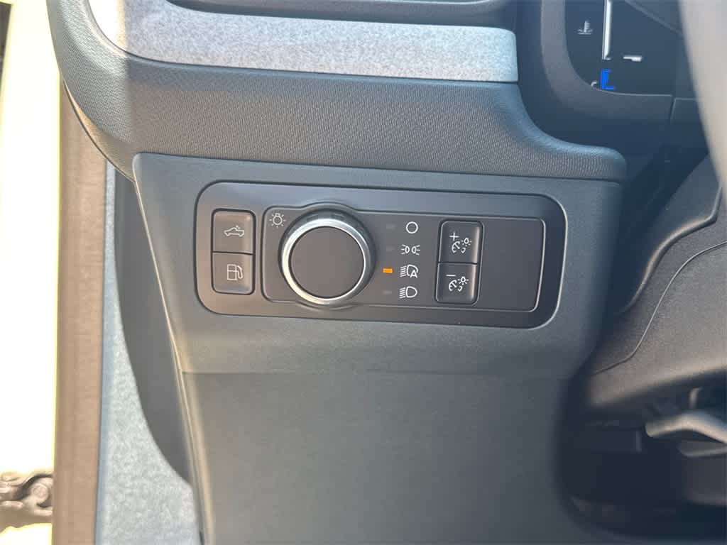 Thumbnail: 2025 Ford Maverick - 30