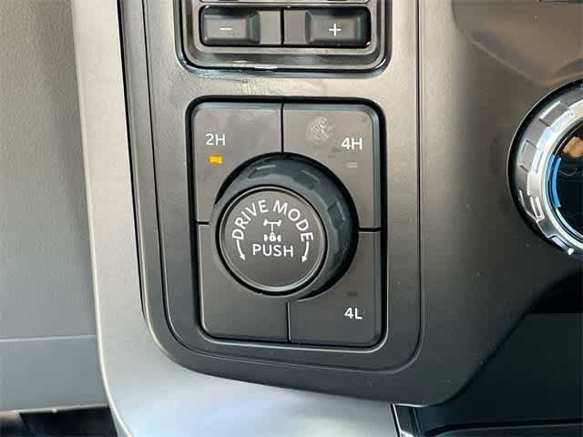2024 Ford F-150 XLT 24