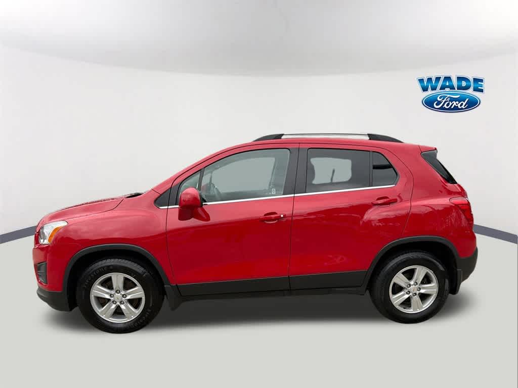 Thumbnail: 2016 Chevrolet Trax - 8