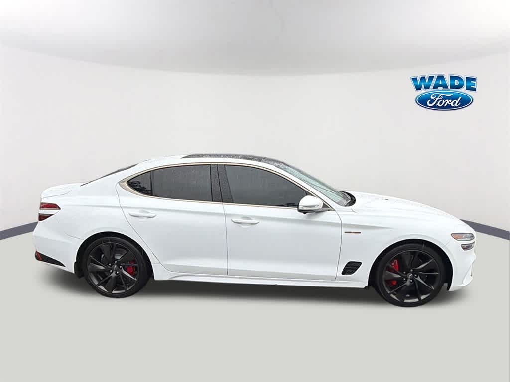 Thumbnail: 2023 Genesis G70 - 4