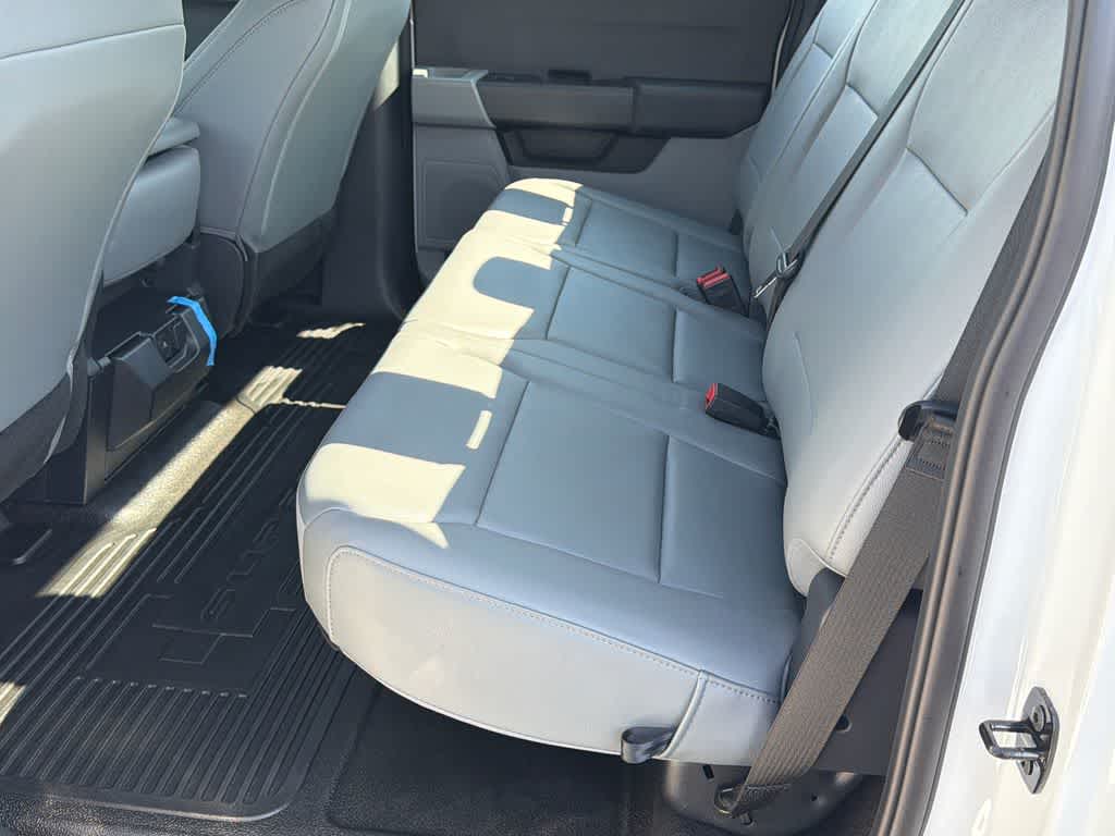 Thumbnail: 2025 Ford F-350 - 47