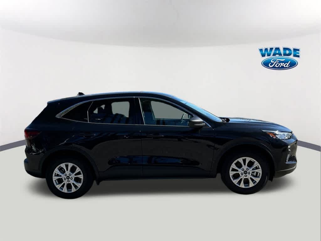 Thumbnail: 2024 Ford Escape - 4