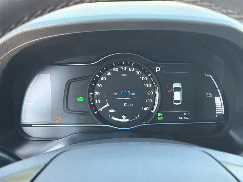 Thumbnail: 2017 Hyundai Ioniq - 24