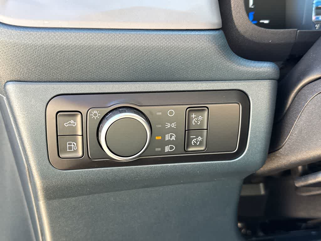 Thumbnail: 2025 Ford Maverick - 27