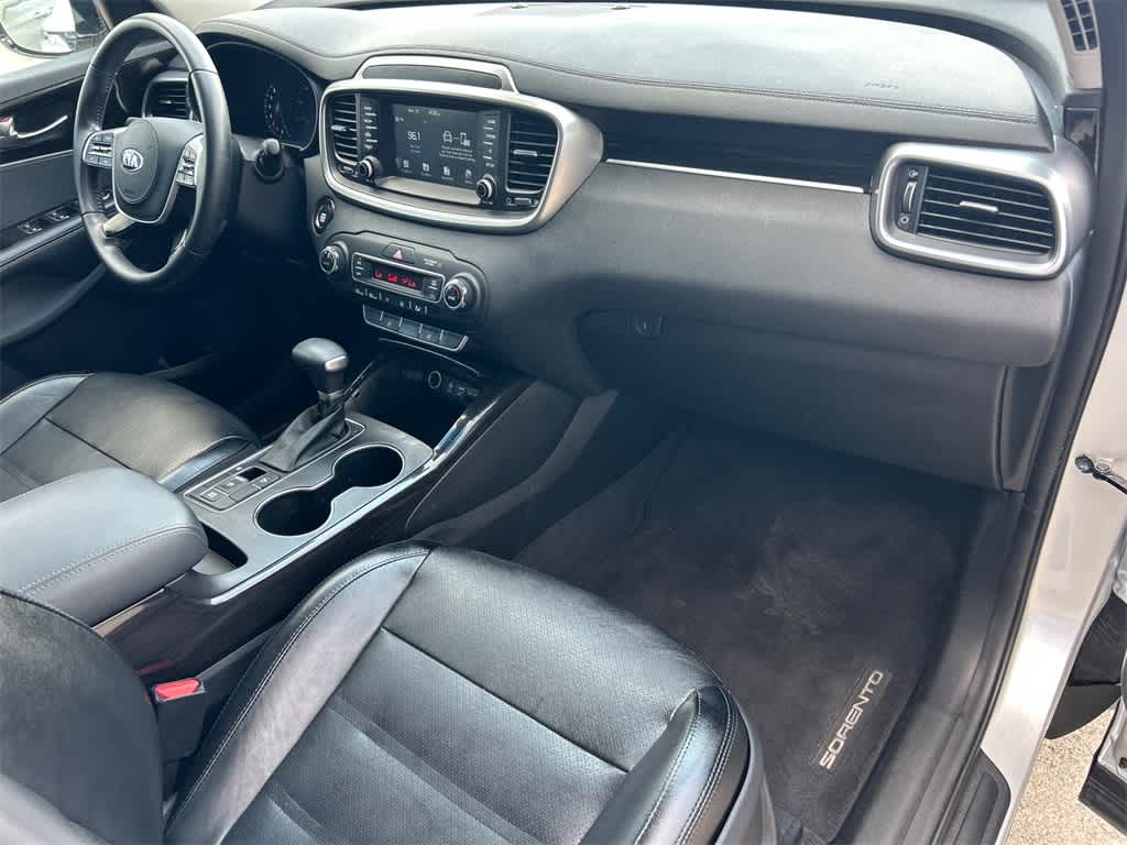 Thumbnail: 2019 Kia Sorento - 13