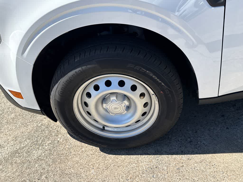 Thumbnail: 2025 Ford Maverick - 9