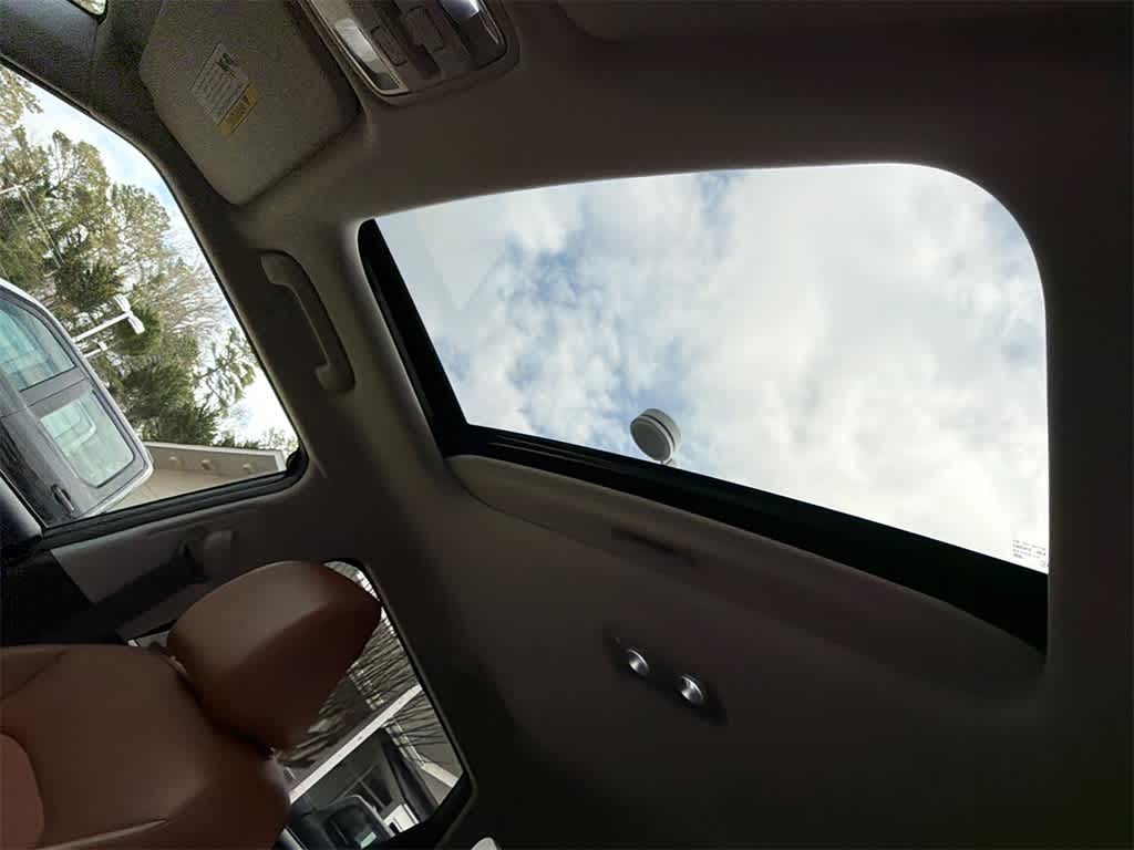 Thumbnail: 2024 Kia Soul - 32