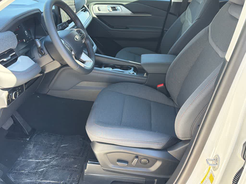 Thumbnail: 2026 Ford Explorer - 10