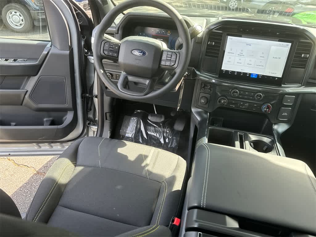 2024 Ford F-150 STX 18