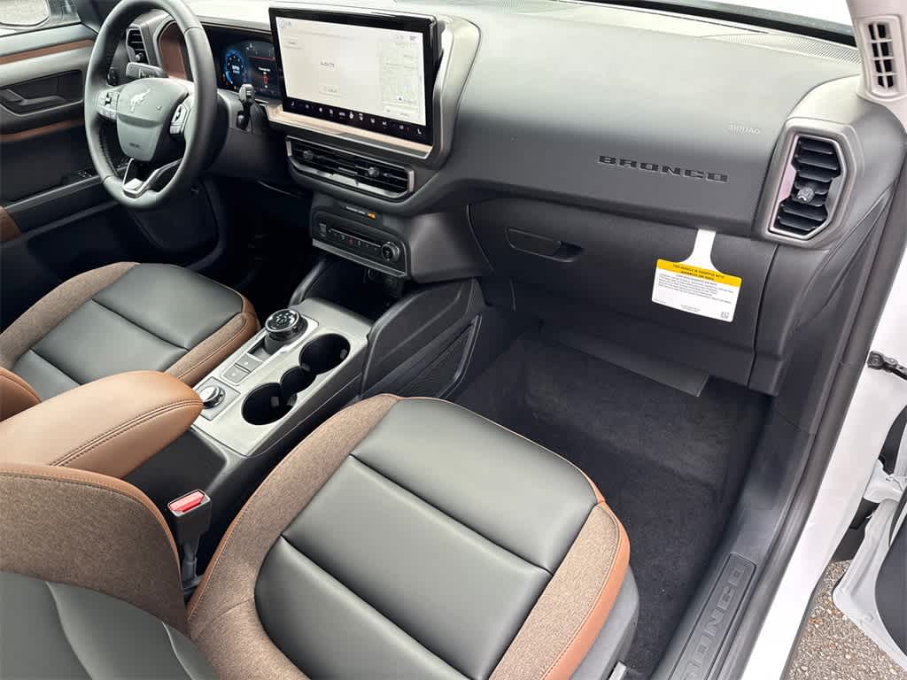 Thumbnail: 2025 Ford Bronco Sport - 13