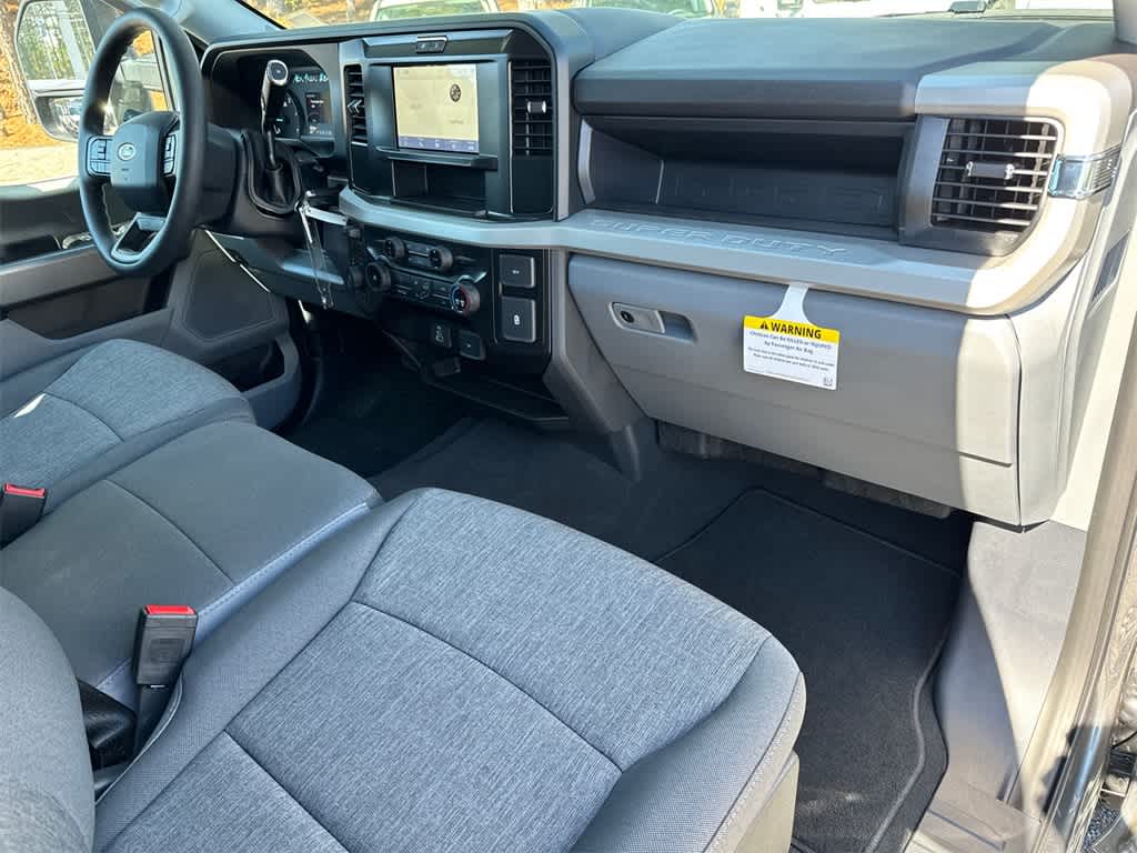 Thumbnail: 2025 Ford F-250 - 13