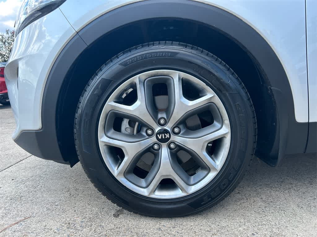 Thumbnail: 2019 Kia Sorento - 9