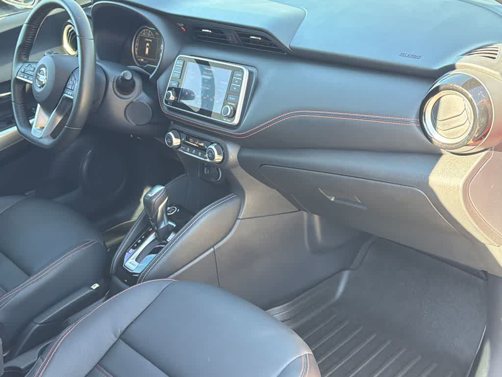 Thumbnail: 2019 Nissan Kicks - 13