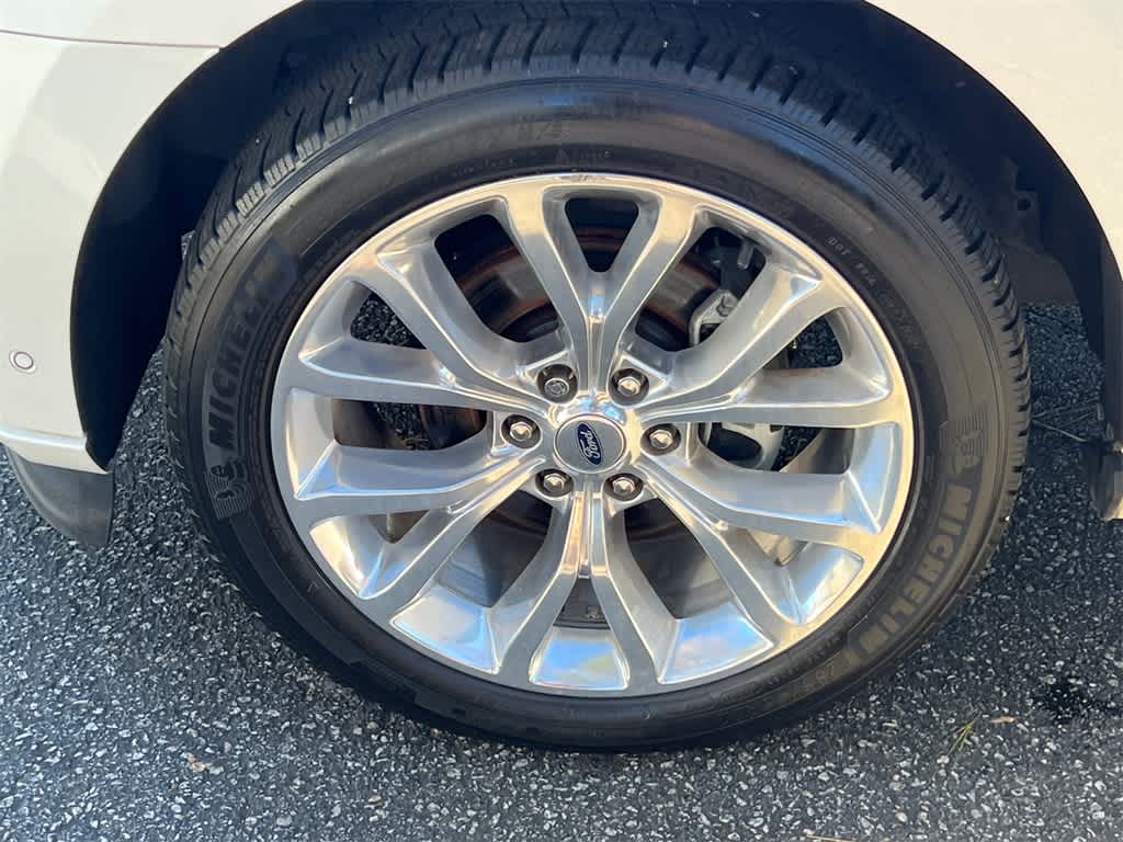 Thumbnail: 2019 Ford Expedition - 9