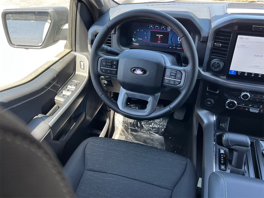 Thumbnail: 2025 Ford F-150 - 16