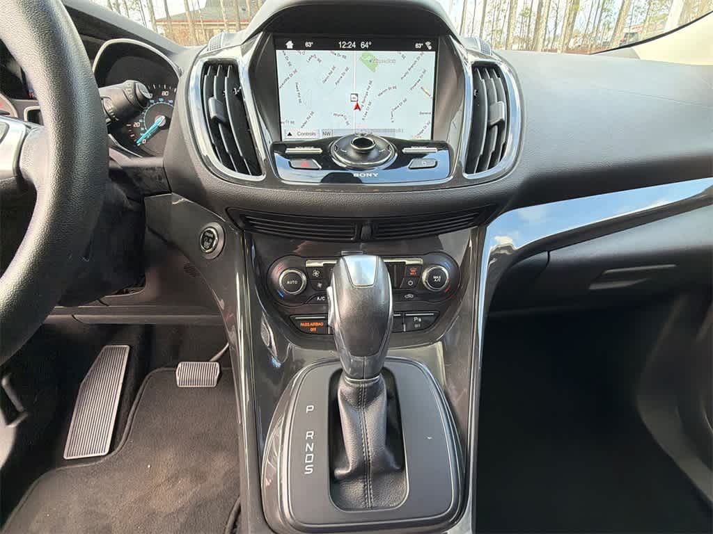 Thumbnail: 2016 Ford Escape - 26