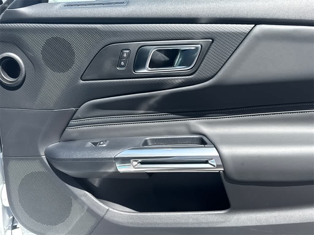 Thumbnail: 2025 Ford Mustang - 13