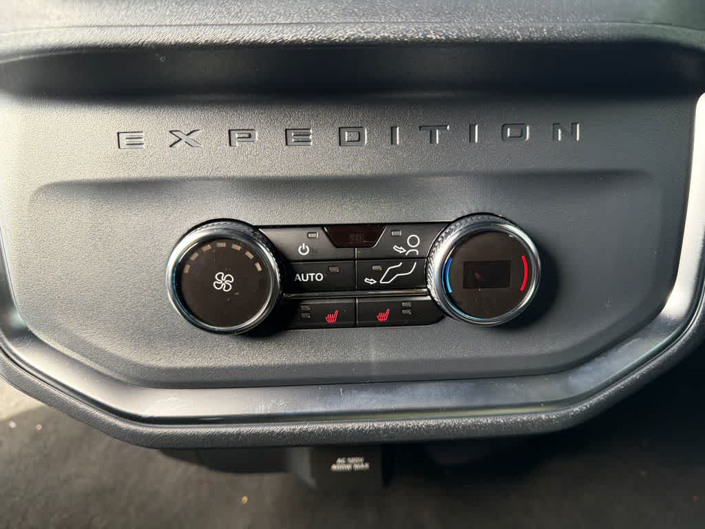 Thumbnail: 2026 Ford Expedition - 22
