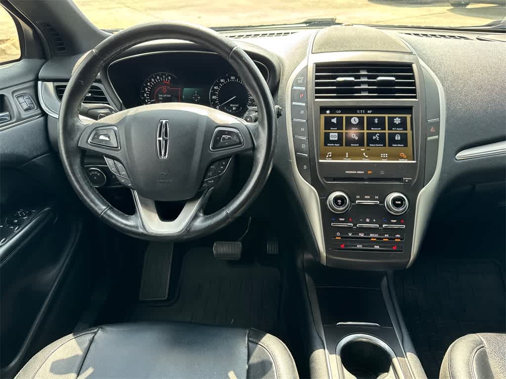 Thumbnail: 2016 Lincoln MKC - 18