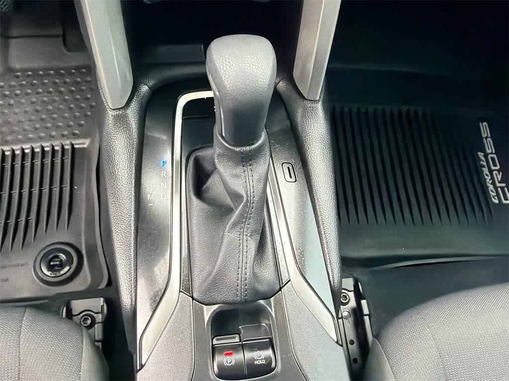 Thumbnail: 2024 Toyota Corolla Cross - 29