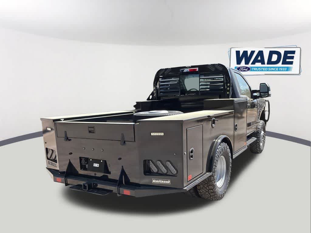 Thumbnail: 2023 Ford F-350 - 5