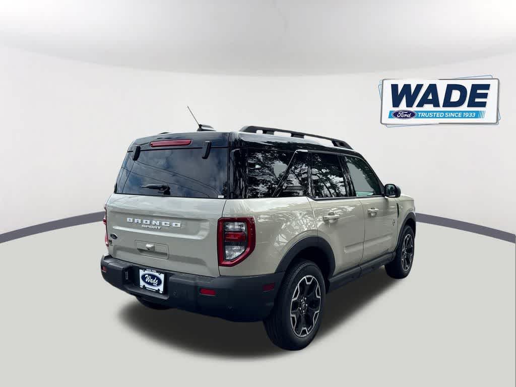 Thumbnail: 2025 Ford Bronco Sport - 5