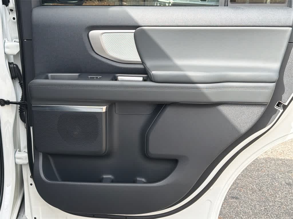 Thumbnail: 2026 Ford Expedition - 15