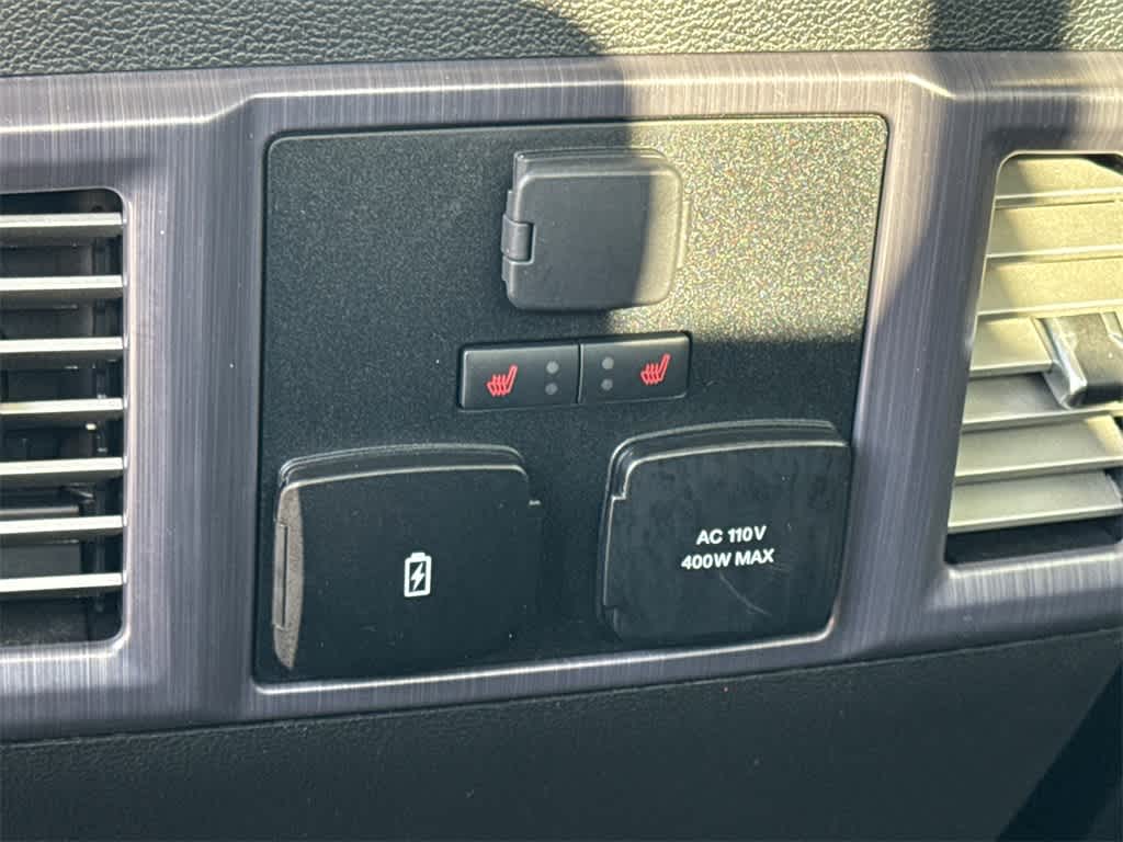 Thumbnail: 2021 Ford Econoline - 18