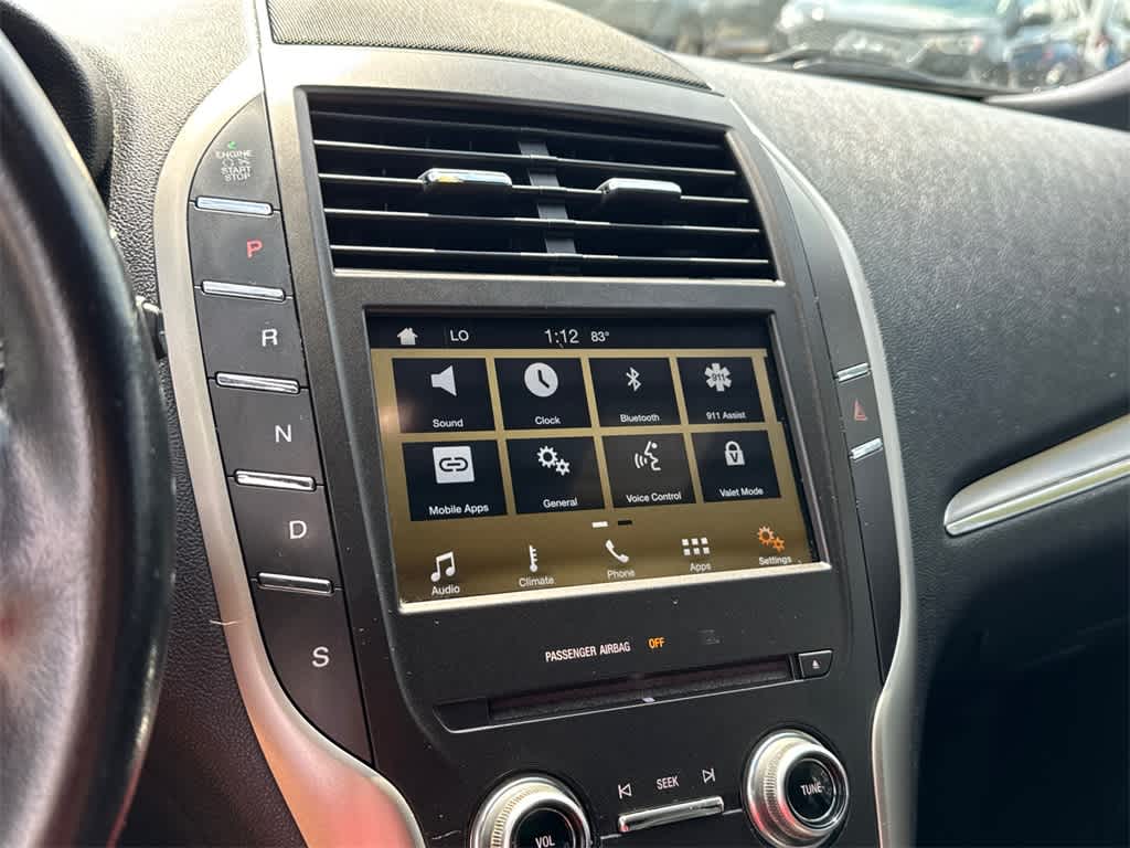 Thumbnail: 2016 Lincoln MKC - 24