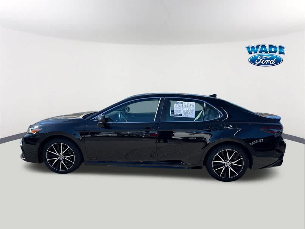 Thumbnail: 2021 Toyota Camry - 8