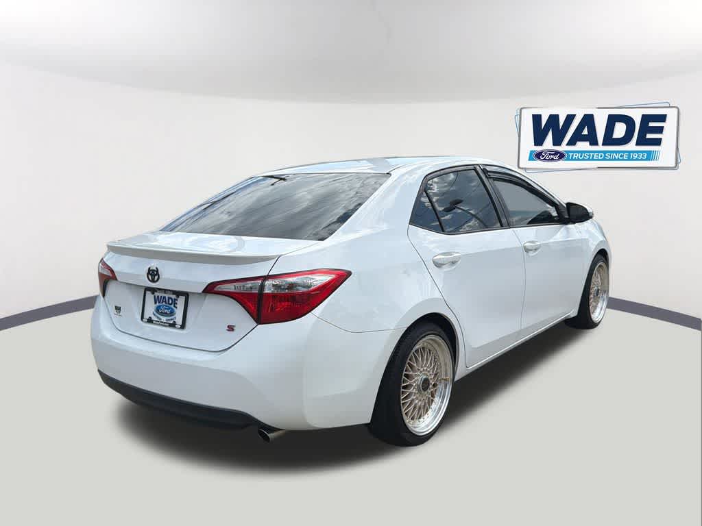 Thumbnail: 2016 Toyota Corolla - 5