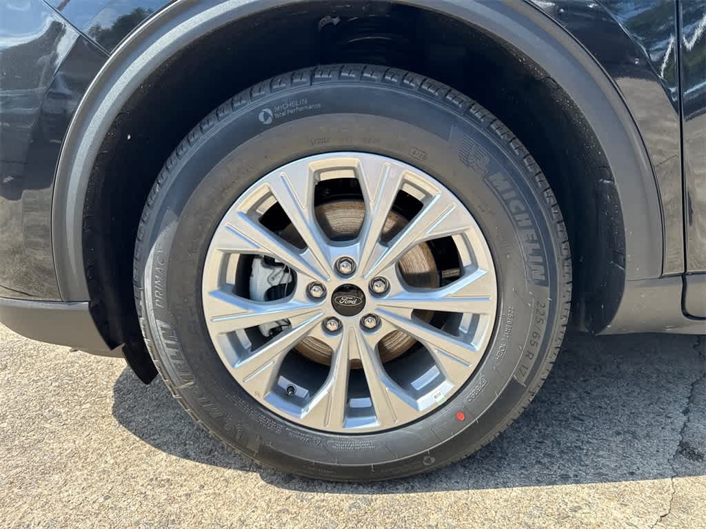 Thumbnail: 2025 Ford Escape - 8