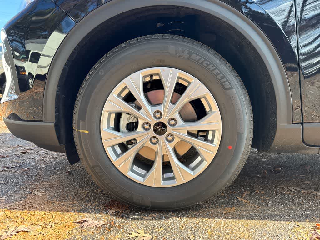 Thumbnail: 2026 Ford Escape - 9