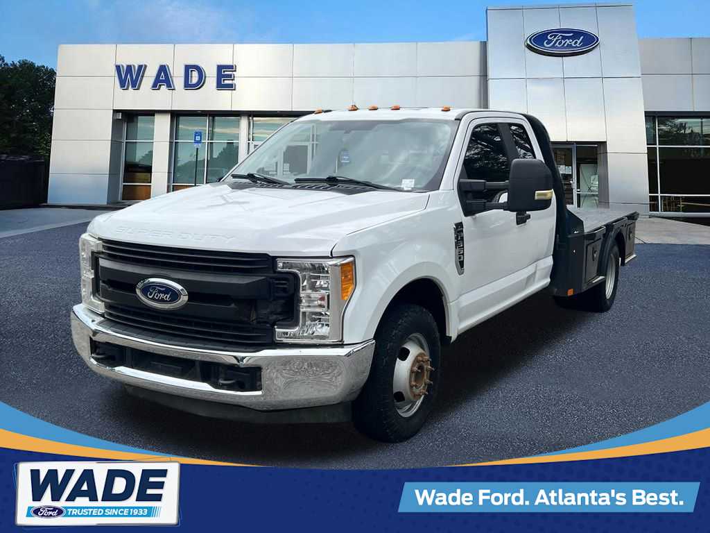 2019 Ford Econoline E-350 -
                  Smyrna, GA