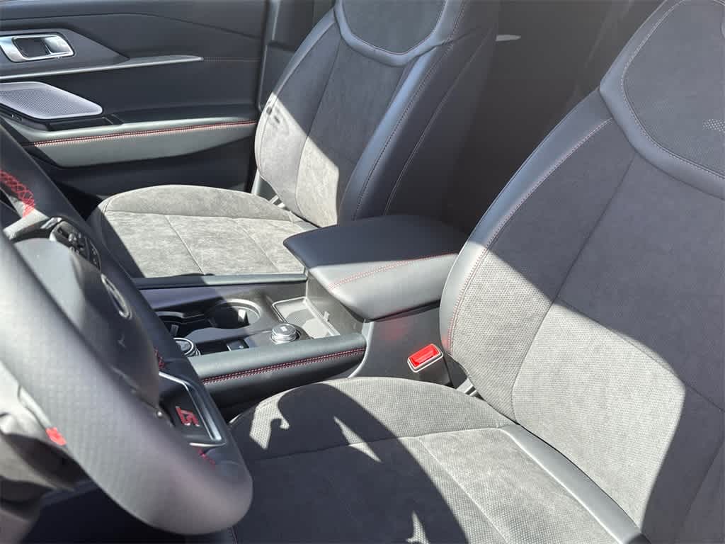 Thumbnail: 2025 Ford Explorer - 12