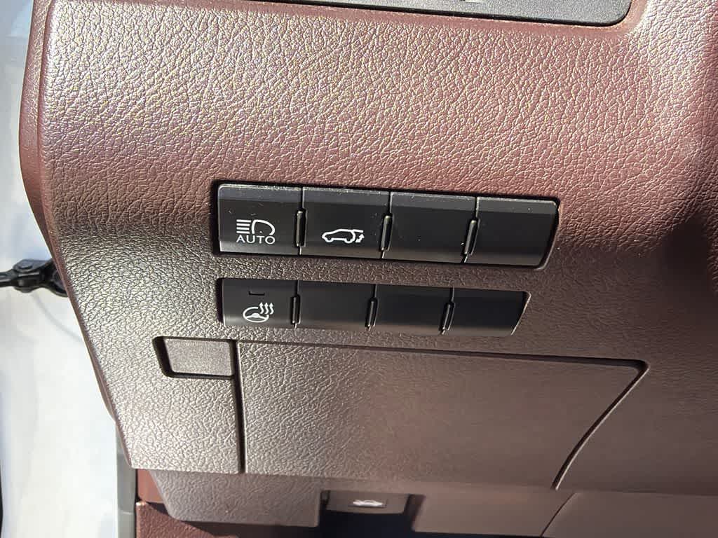 Thumbnail: 2018 Lexus RX - 35