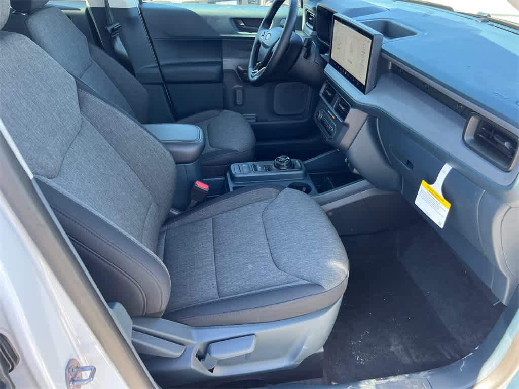 Thumbnail: 2025 Ford Maverick - 13