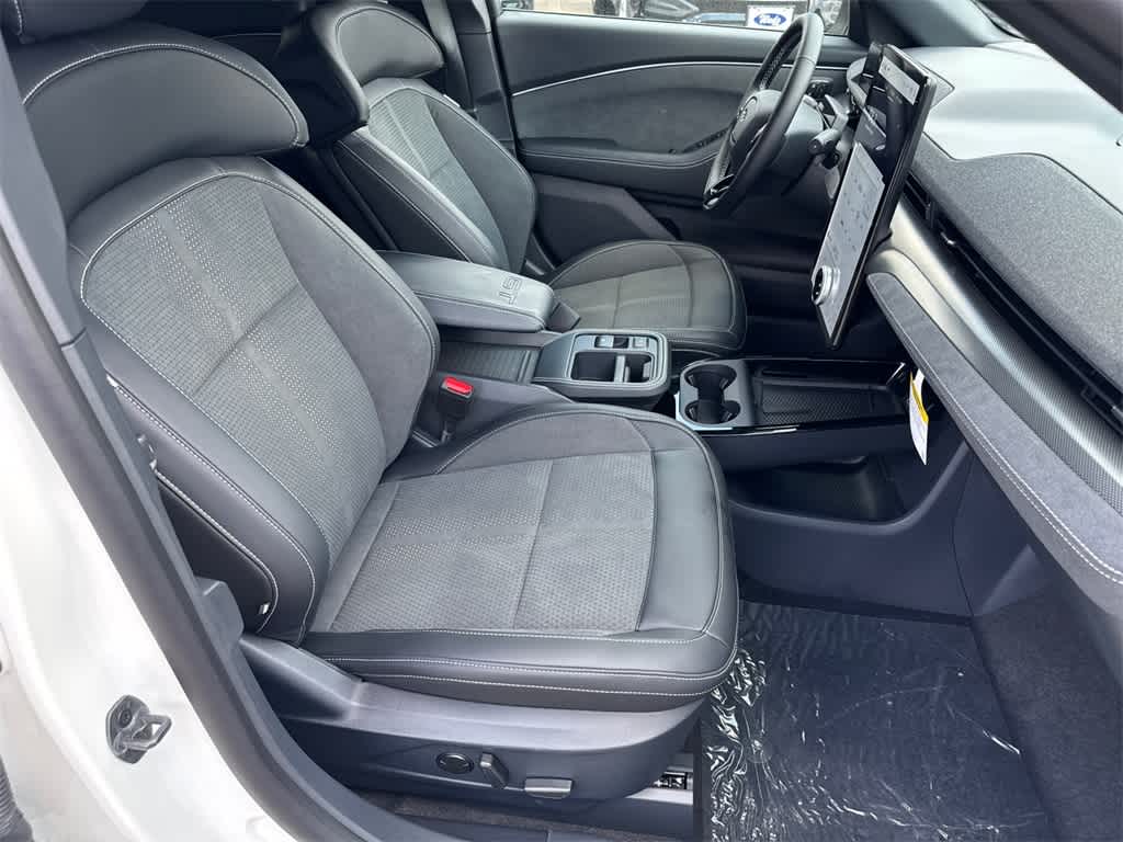 Thumbnail: 2025 Ford Mustang Mach-E - 12