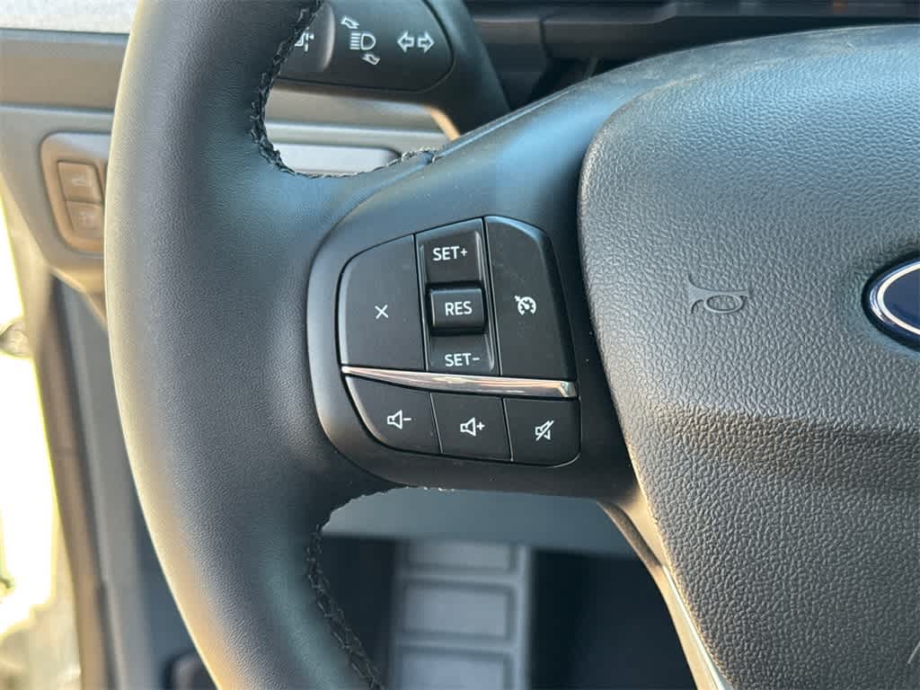 Thumbnail: 2025 Ford Maverick - 22