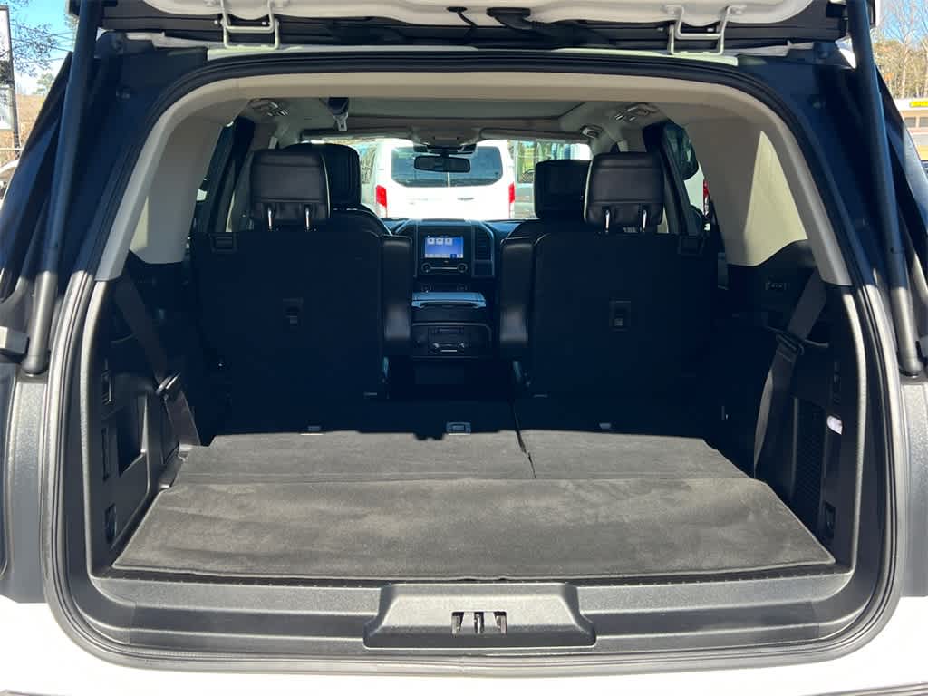 Thumbnail: 2019 Ford Expedition - 16