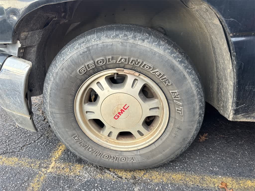 Thumbnail: 2002 GMC Sierra 1500 - 4