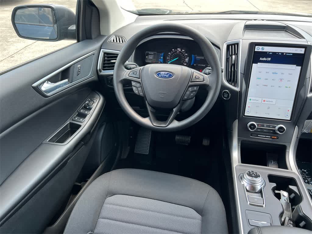 Thumbnail: 2024 Ford Edge - 18