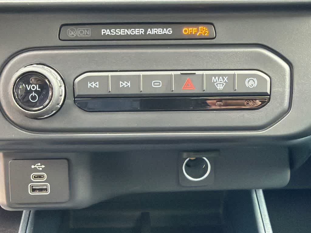 Thumbnail: 2026 Ford Maverick - 28