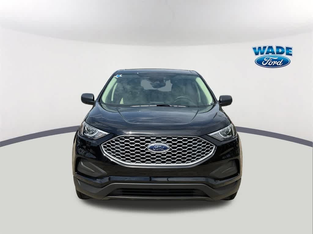 Thumbnail: 2024 Ford Edge - 2