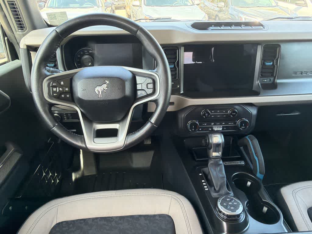 Thumbnail: 2022 Ford Bronco - 18