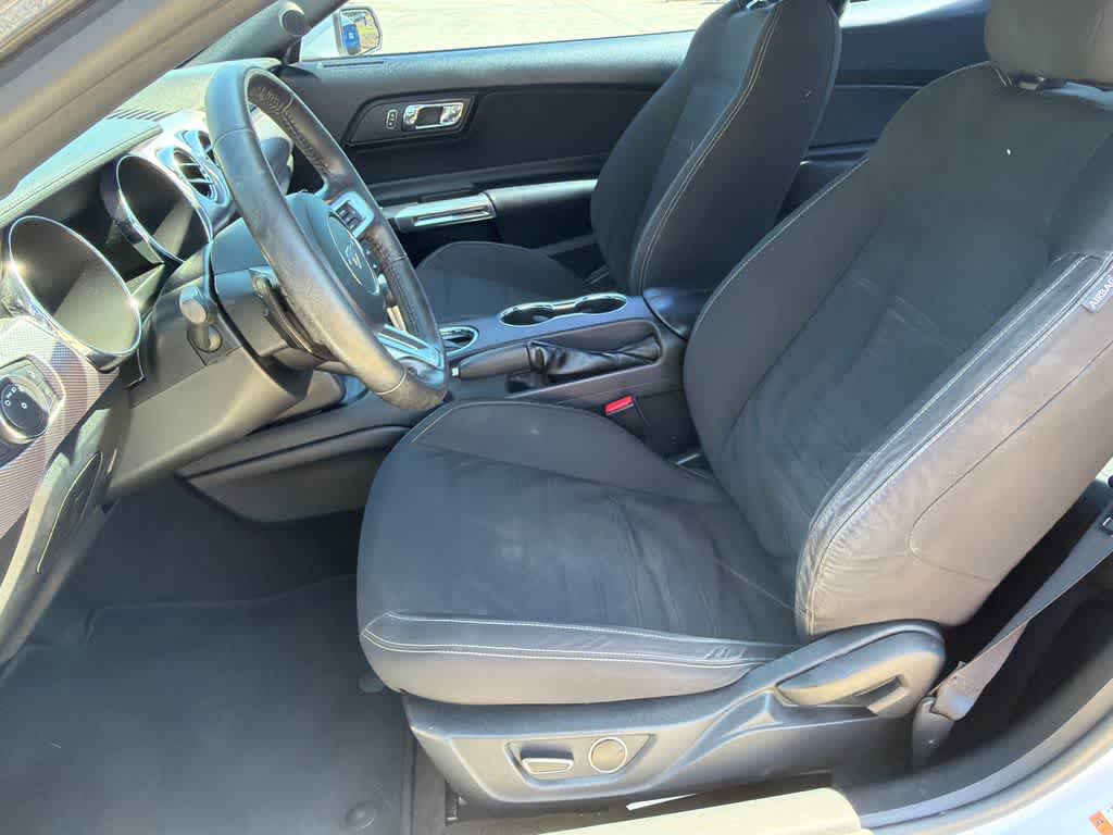 Thumbnail: 2015 Ford Mustang - 10