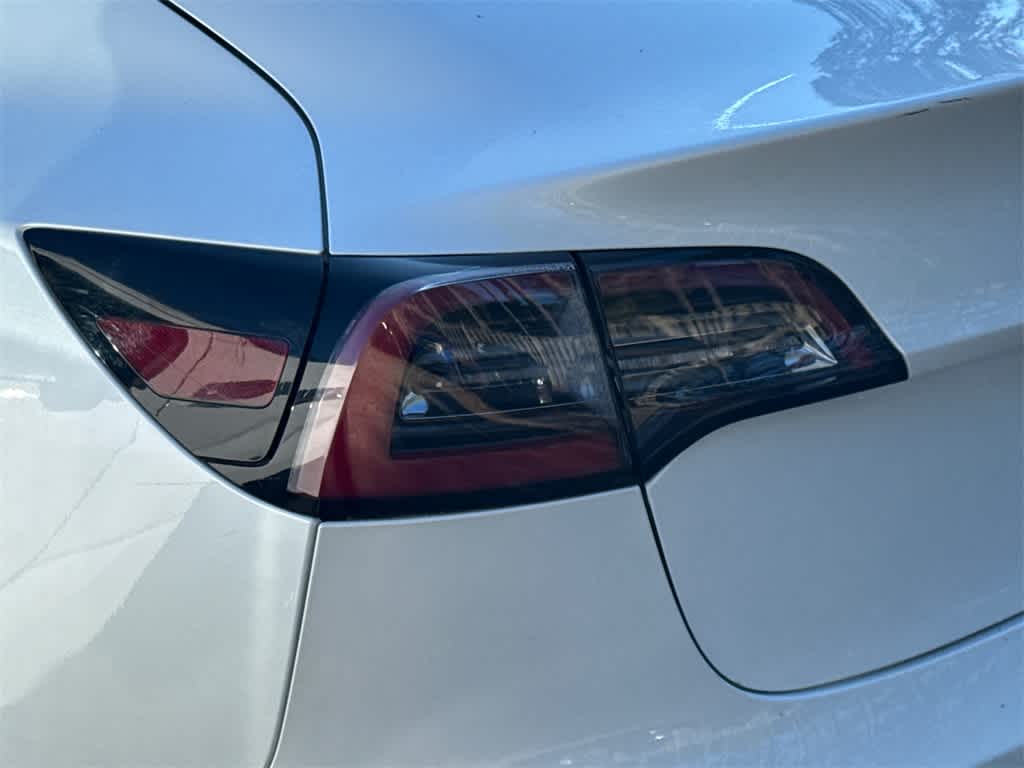 Thumbnail: 2020 Tesla Model 3 - 11