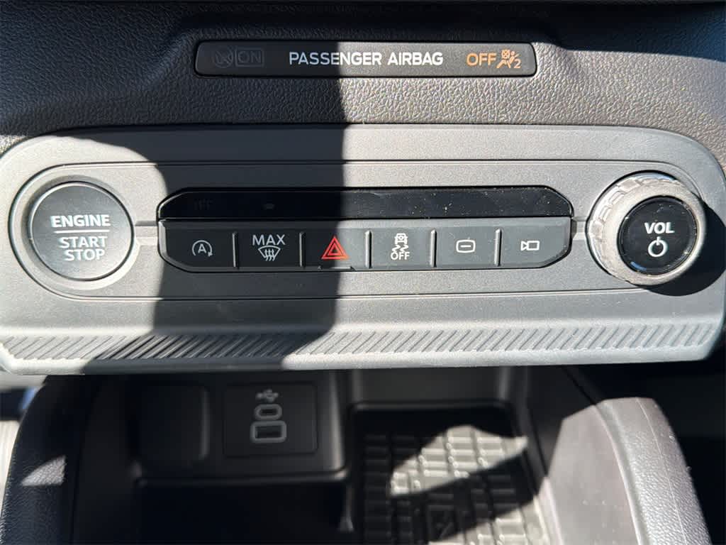 Thumbnail: 2025 Ford Bronco Sport - 28